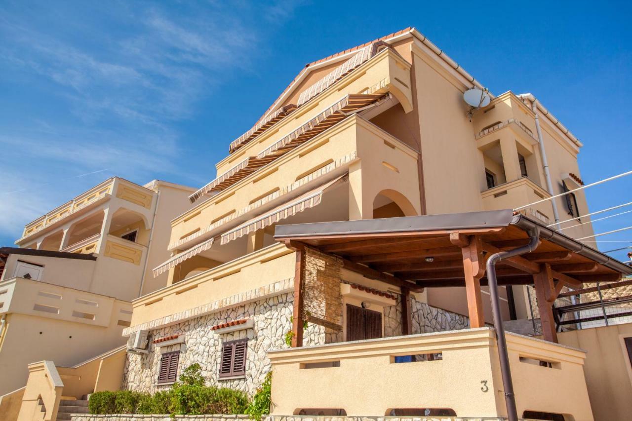 Apartmani Komesic Zubovici Bagian luar foto