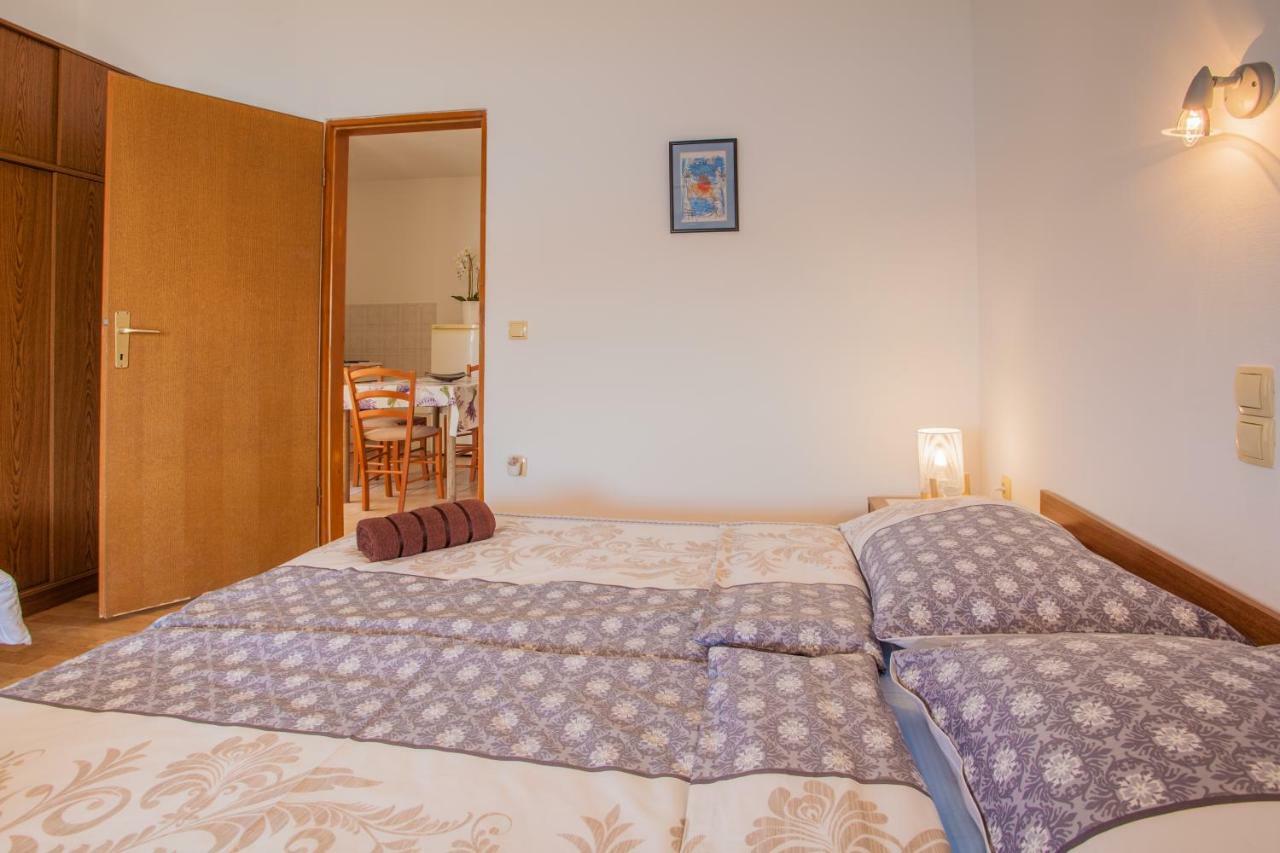 Apartmani Komesic Zubovici Bagian luar foto