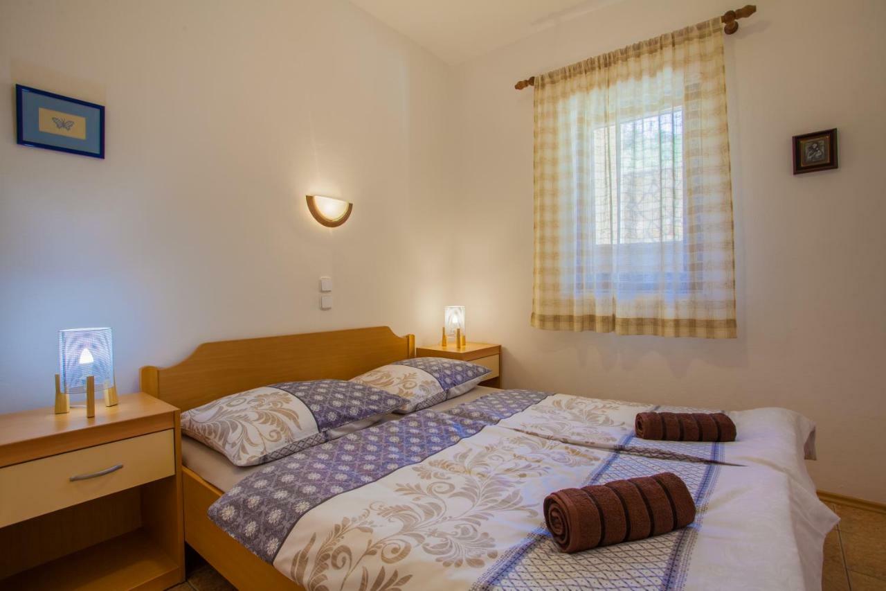 Apartmani Komesic Zubovici Bagian luar foto