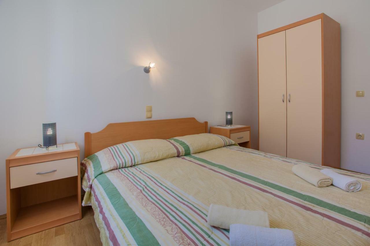 Apartmani Komesic Zubovici Bagian luar foto