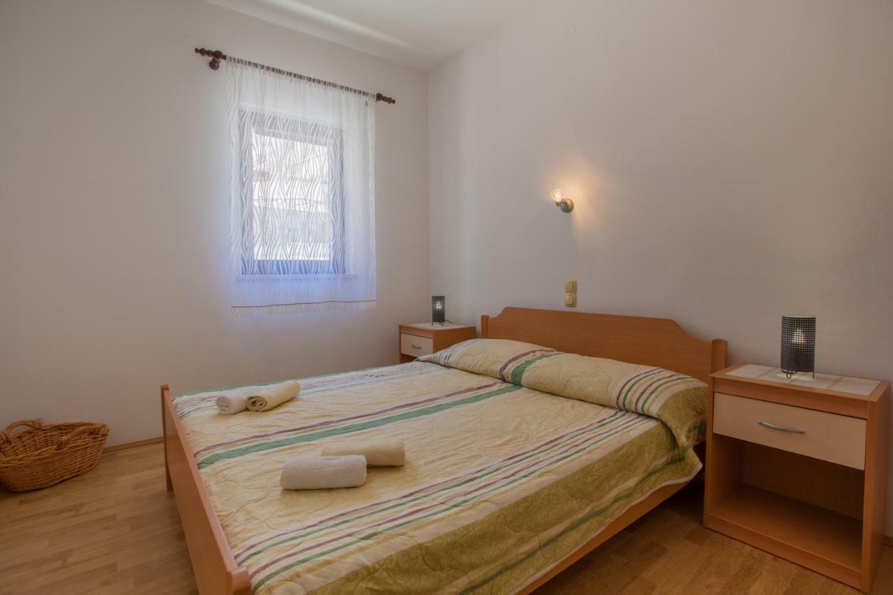 Apartmani Komesic Zubovici Bagian luar foto