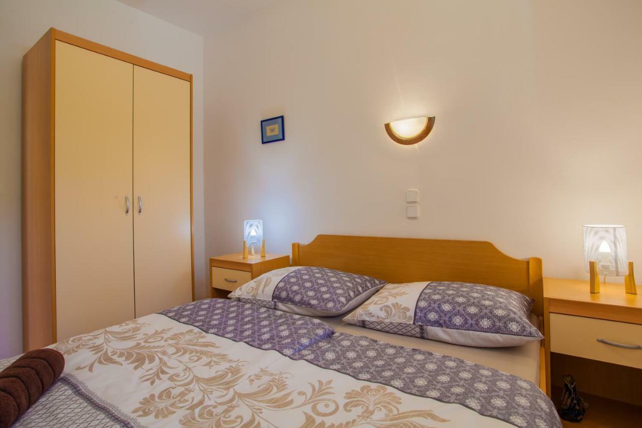 Apartmani Komesic Zubovici Bagian luar foto